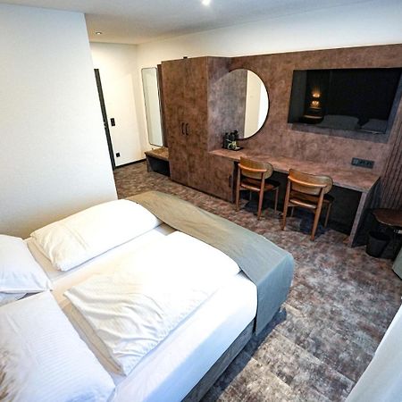 Jg Hotel Antoniergasse เมมมิงเงน ภายนอก รูปภาพ