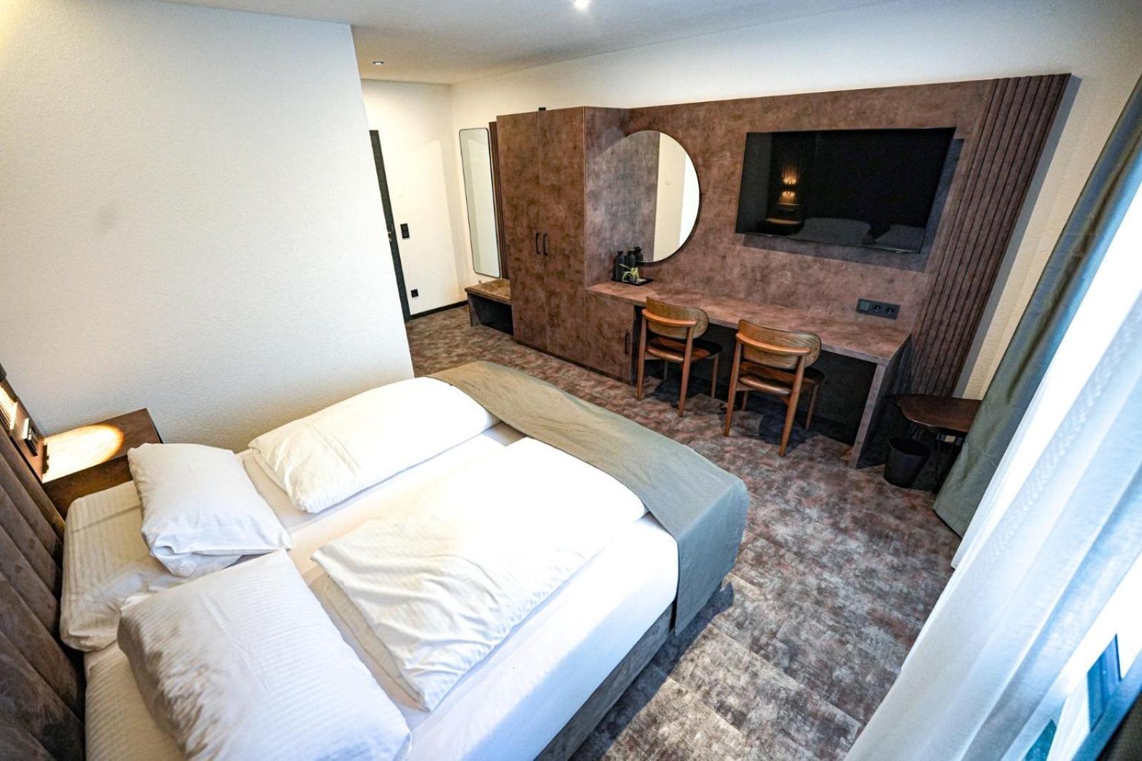 Jg Hotel Antoniergasse เมมมิงเงน ภายนอก รูปภาพ