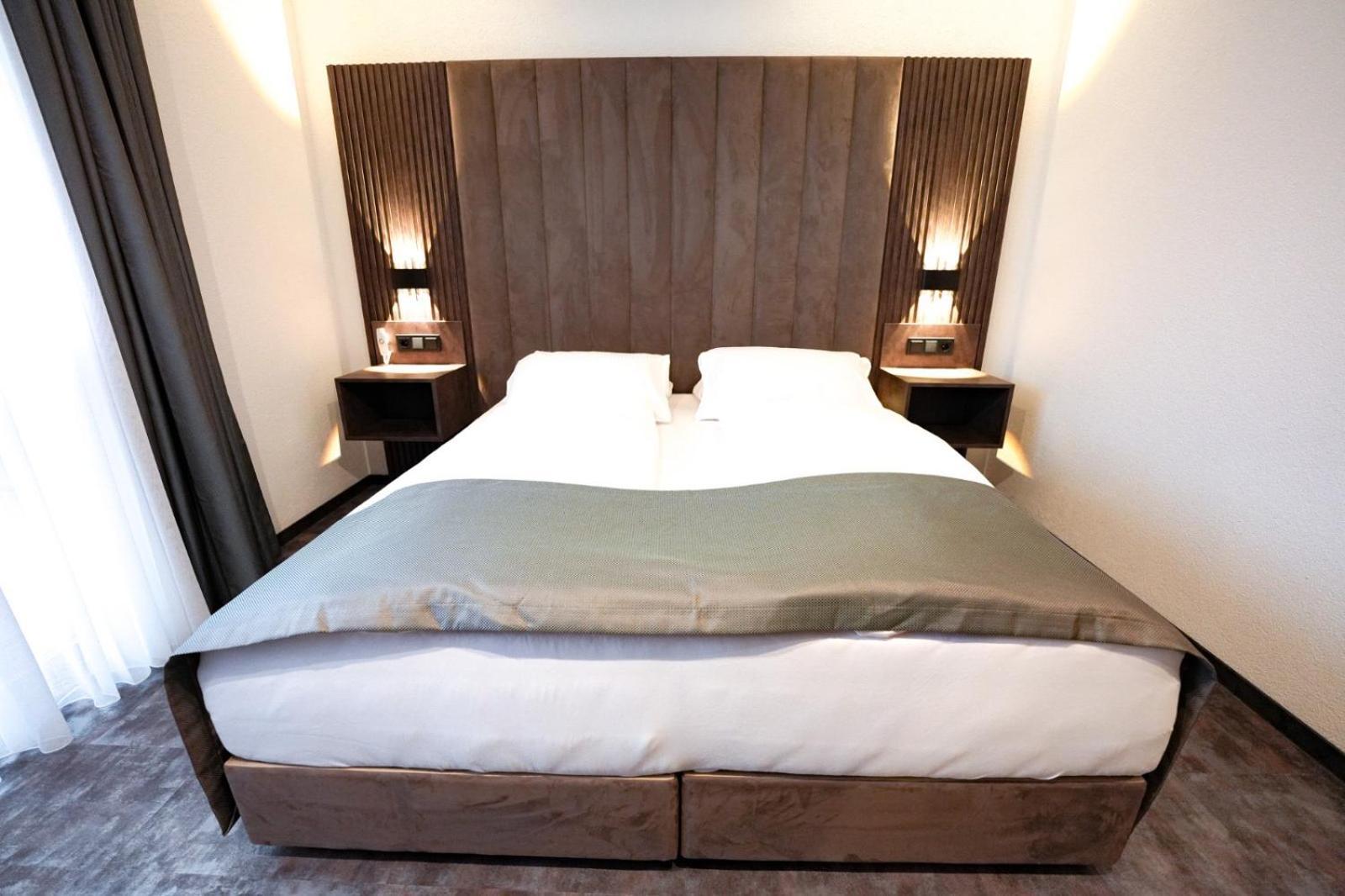 Jg Hotel Antoniergasse เมมมิงเงน ภายนอก รูปภาพ